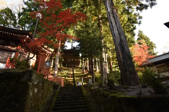 大岩山日石寺-1