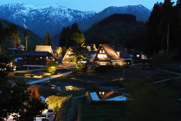 世界遺產－五箇山相倉合掌造聚落　冬季夢幻夜間點燈-2