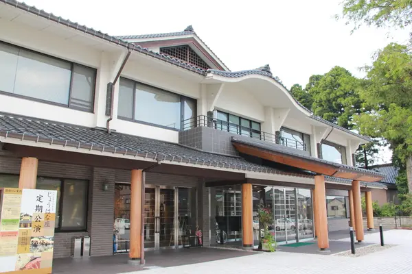 南砺市城端伝統芸能会館じょうはな座-3
