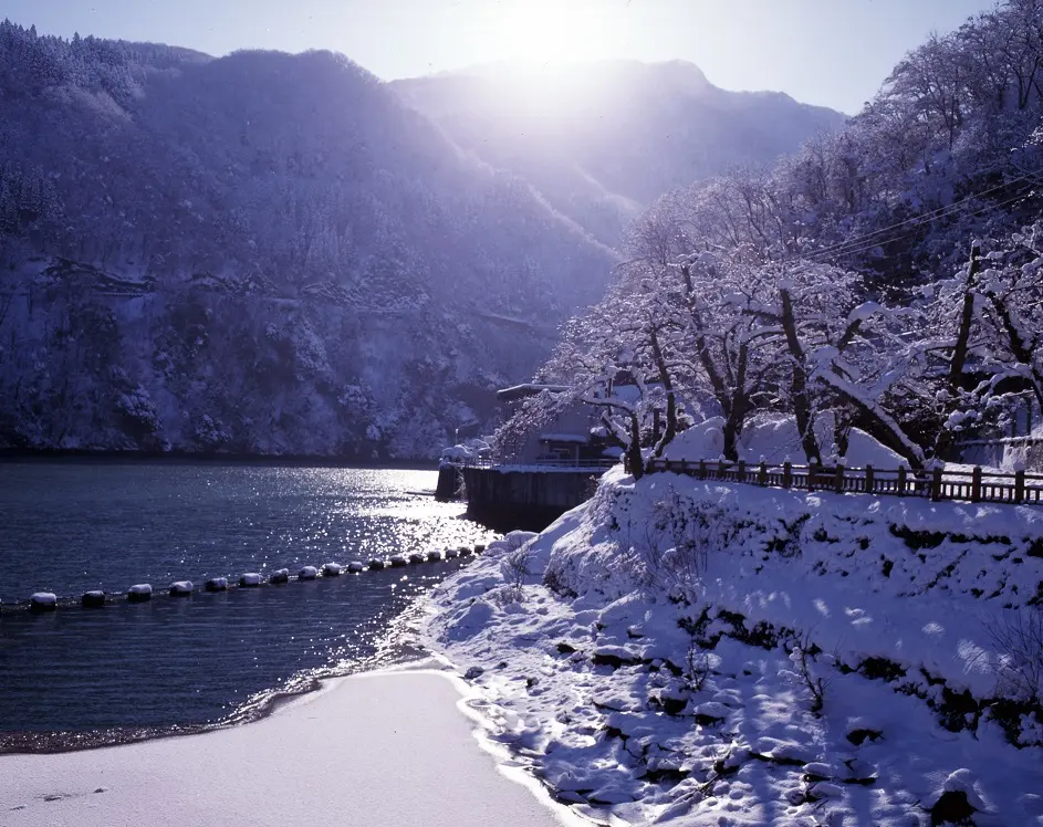 庄川峡-2