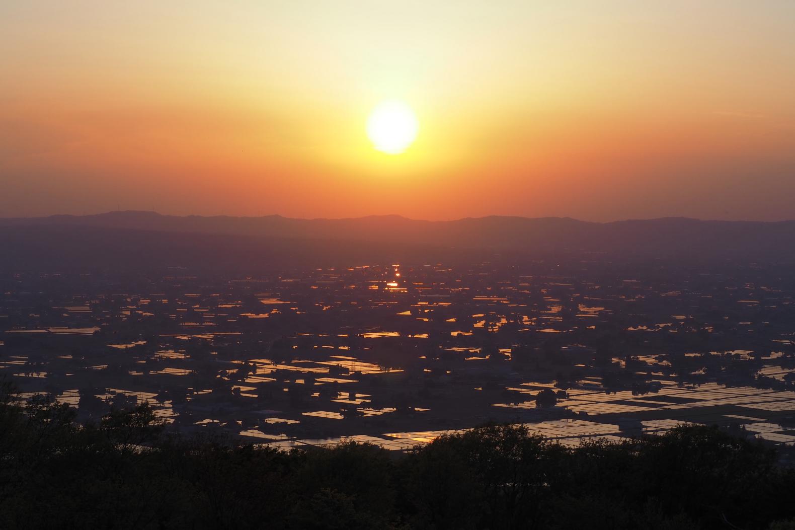 TONAMI散居村展望台-5