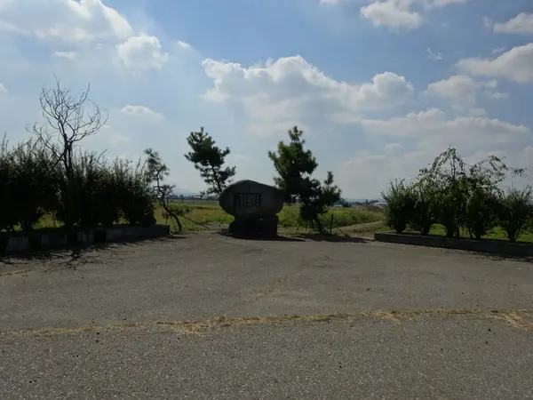 御館山の館跡-3