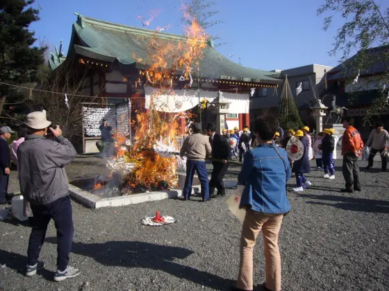 愛宕社の火祭り-0