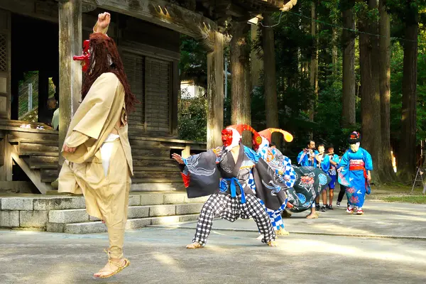 小川寺の獅子舞（春の祭礼）-3
