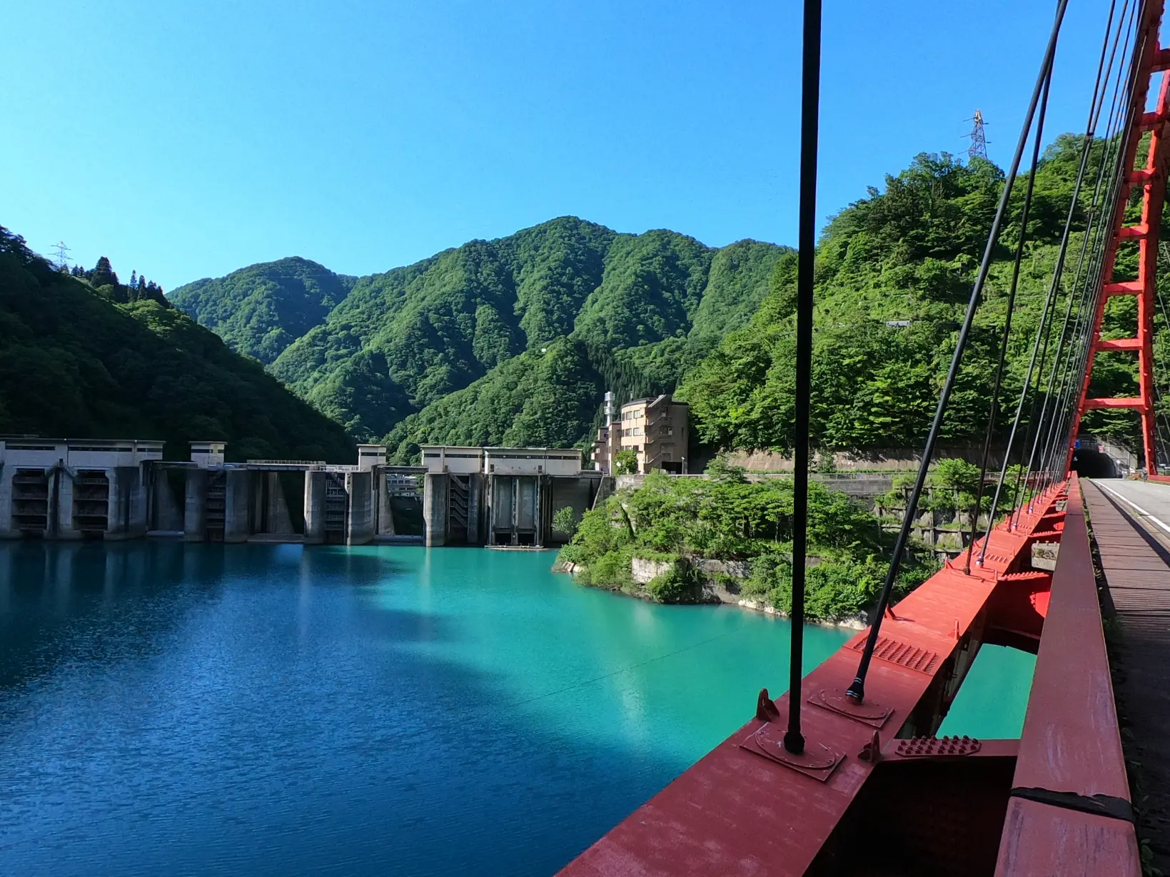 宇奈月ダムと大夢来館-5