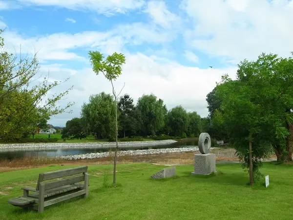 黒部市美術館-1
