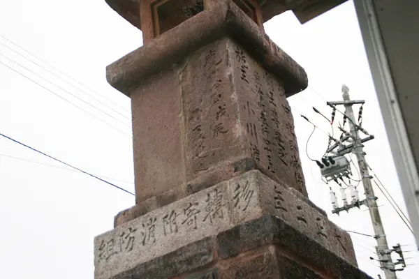 万灯台-3