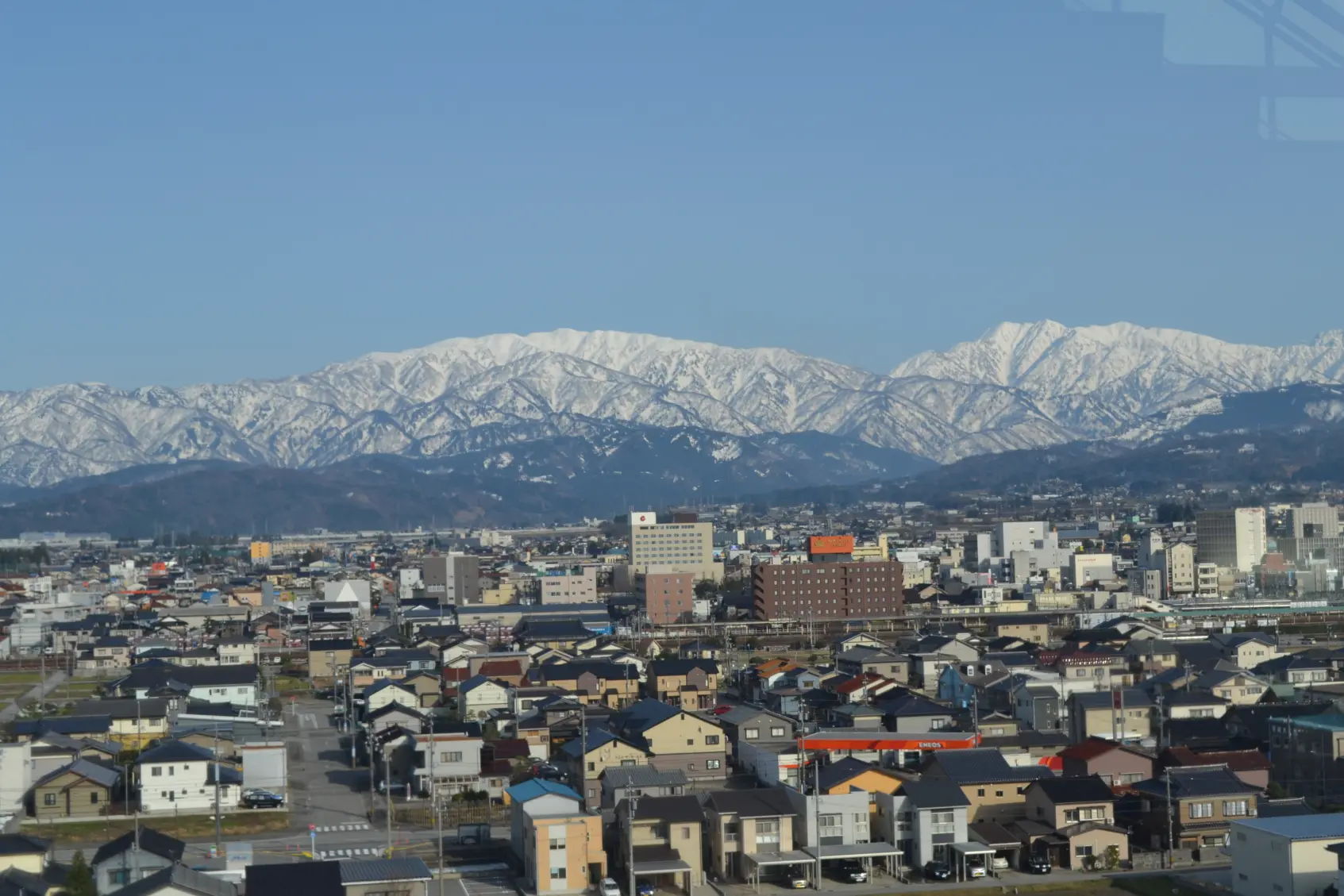 とやまビューポイント「ありそドーム展望塔 から見る 僧ヶ岳」