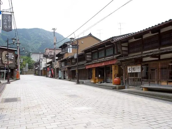井波観光ガイド　「井波の風」-3