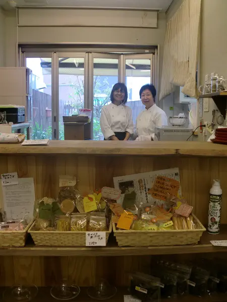 食の輪カフェ　わろんが【閉店】-1
