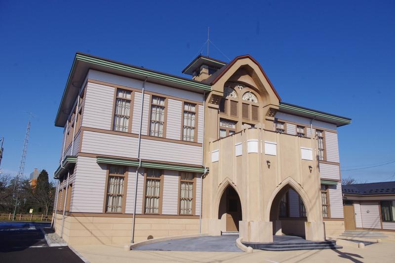 国の登録有形文化財になった旧小杉町役場のレトロな建物