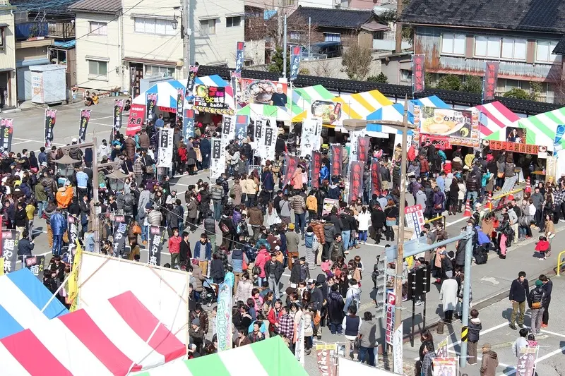 入善ラーメンまつりの来場者数は入善町の人口より多い！