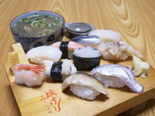 城寿司-0