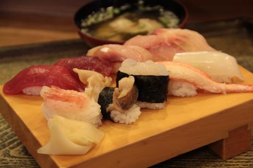 Sakura Sushi-0