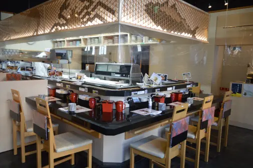 廻転とやま鮨　富山駅前店-1