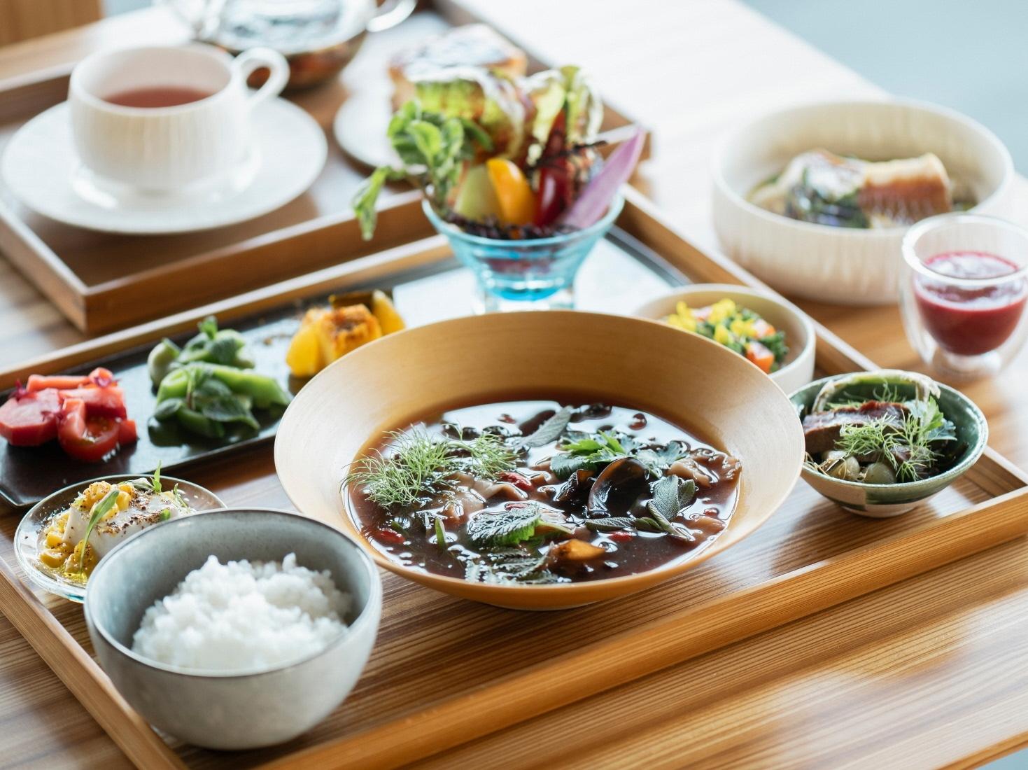 The Kitchen TOYAMA Wellness Cuisineランチコースの一部