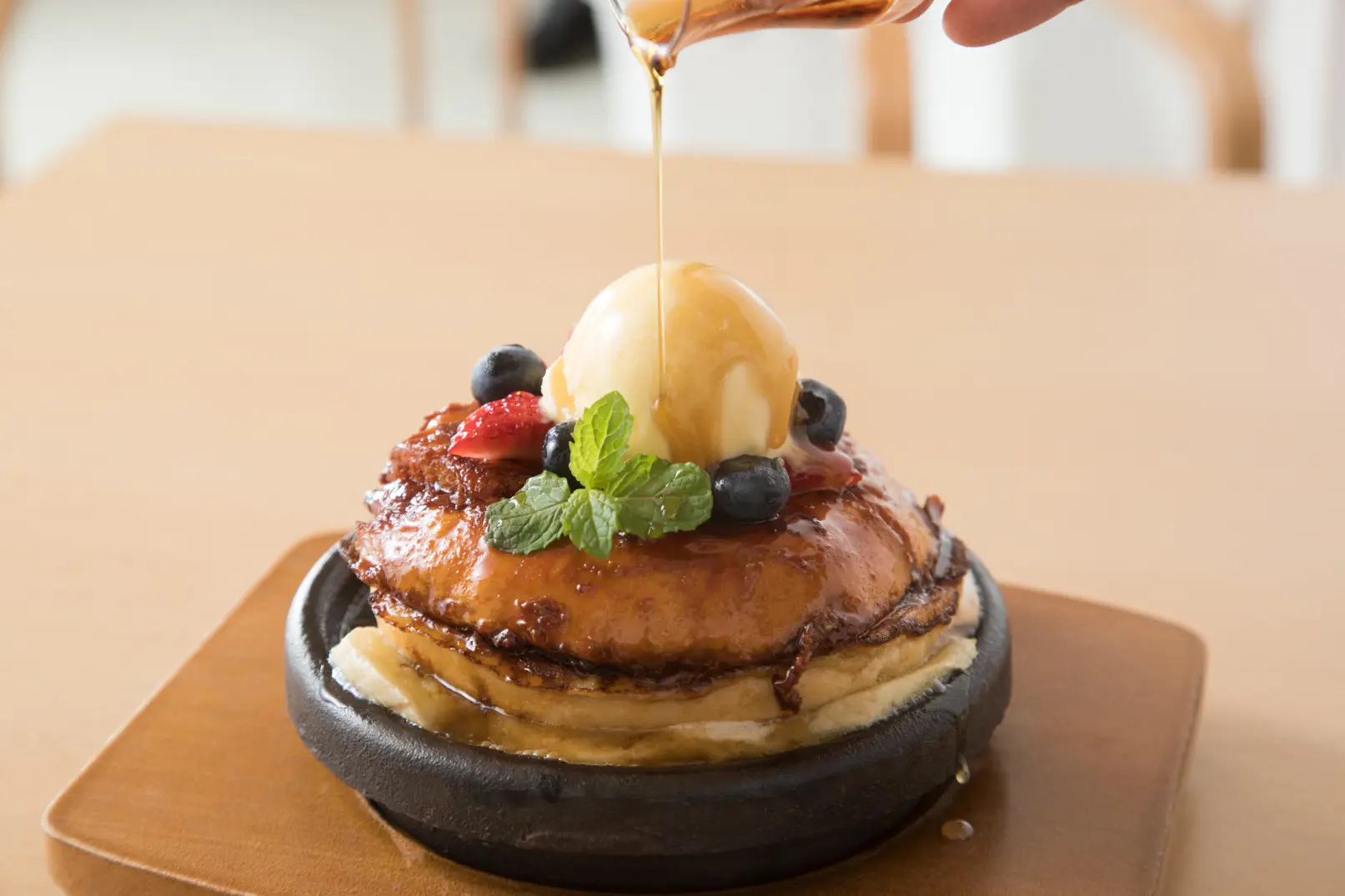 Swallow café-1