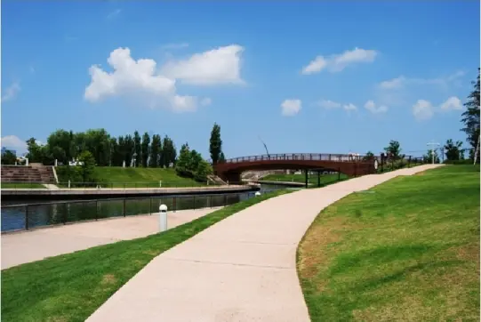 富岩運河　環水公園-1