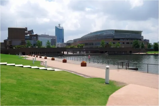 富岩運河　環水公園-2