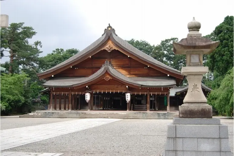 富山県護国神社-2