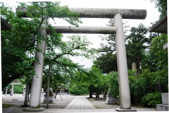 富山県護国神社-8