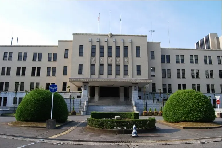 富山県庁舎-1