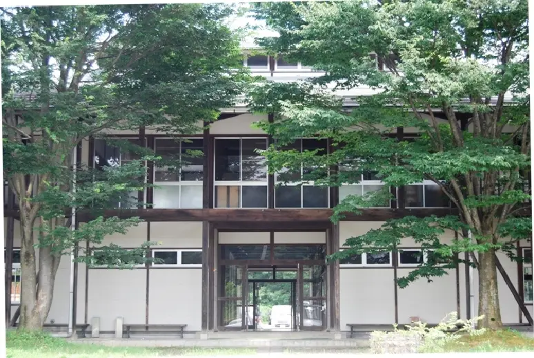 職芸学院-1