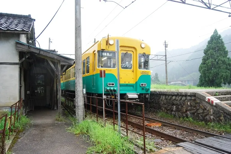 有峰口駅-2