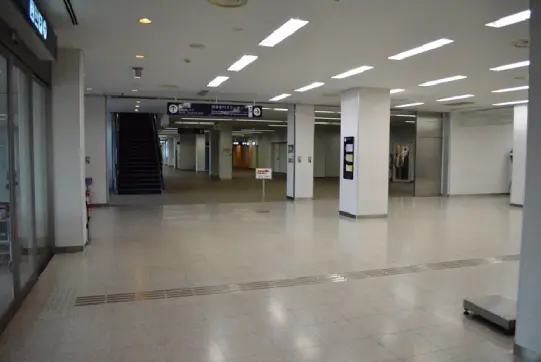 富山空港-8
