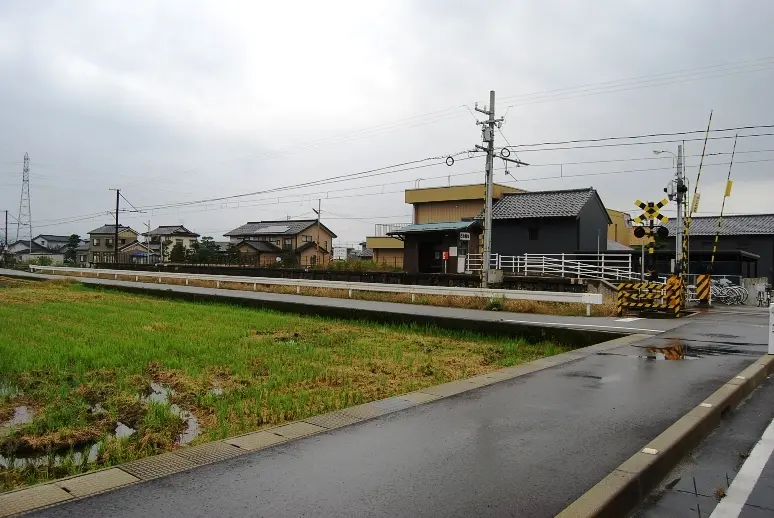 西加積駅-1