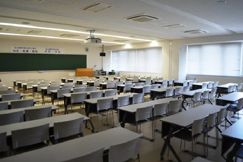 富山短期大学-8