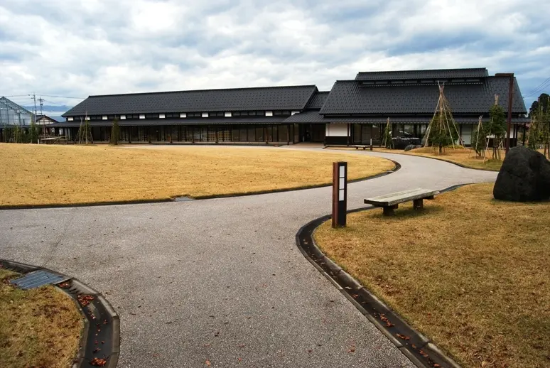 いのくち椿館-2