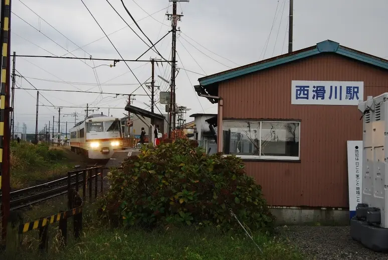 西滑川駅-3