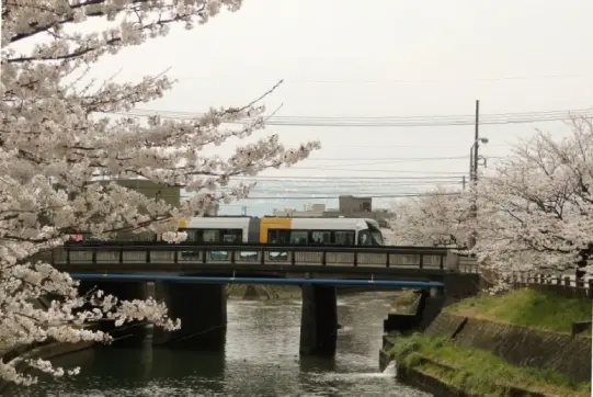 富山地方鉄道「ポートラム」-3