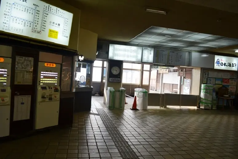 上市駅-3