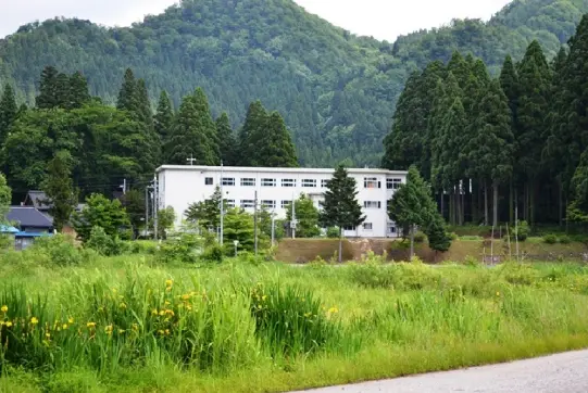 白萩南部小学校-0