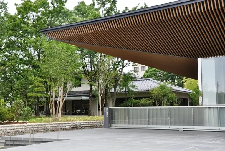 高志の国文学館　【外観】-1
