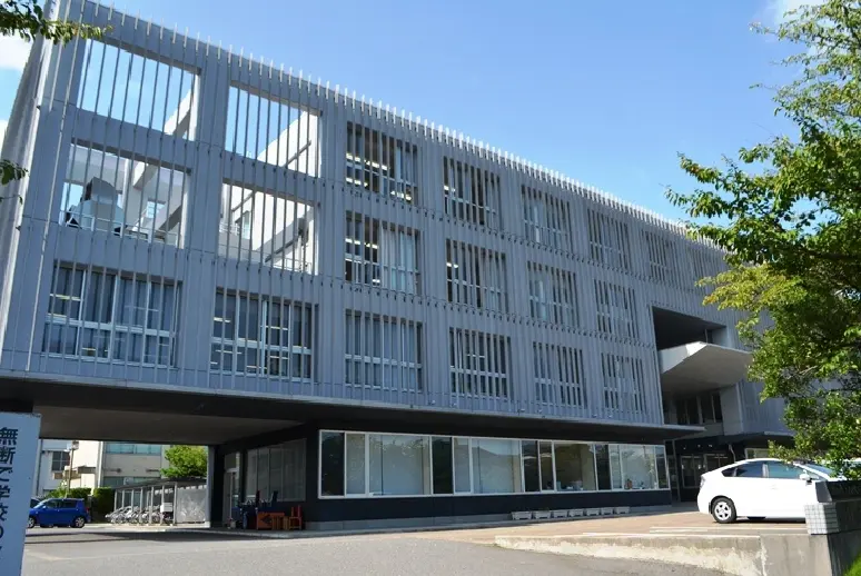 高岡工芸高校【新館】-1