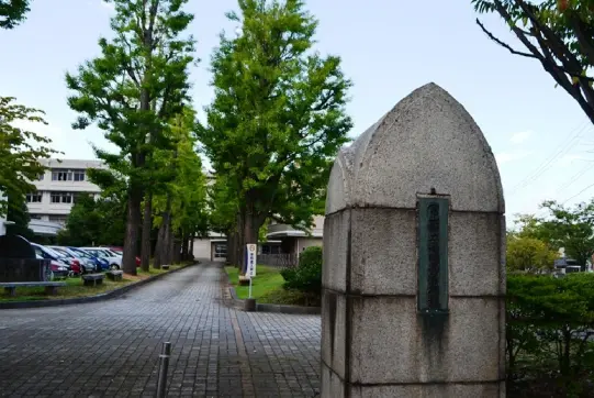 高岡高校【外観】-1