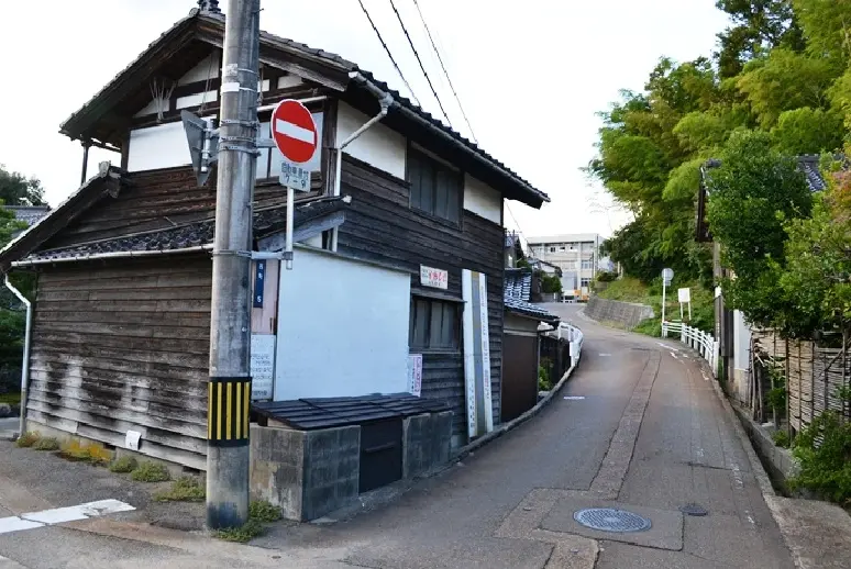 石動高校-1