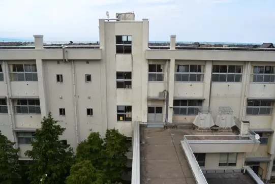 新湊高校-3