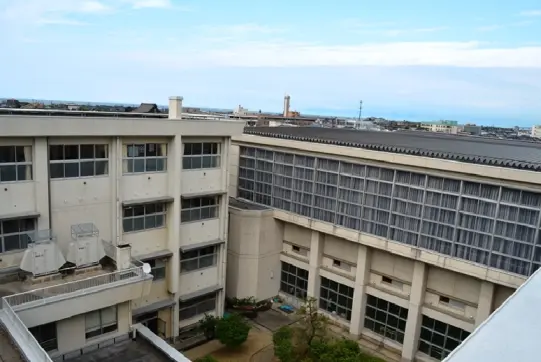 新湊高校-4