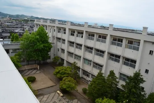 新湊高校-2