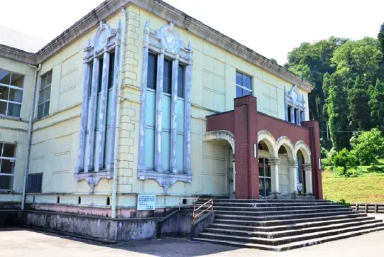 小矢部市教育センター（旧岩尾滝小学校）-6