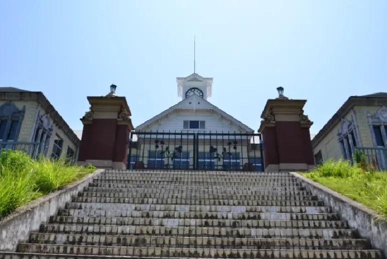 小矢部市教育センター（旧岩尾滝小学校）-4