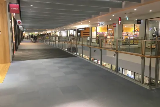 三井アウトレットパーク 北陸小矢部-3