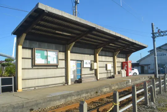 万葉線　越ノ潟駅-5