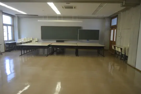 富山国際大学-3