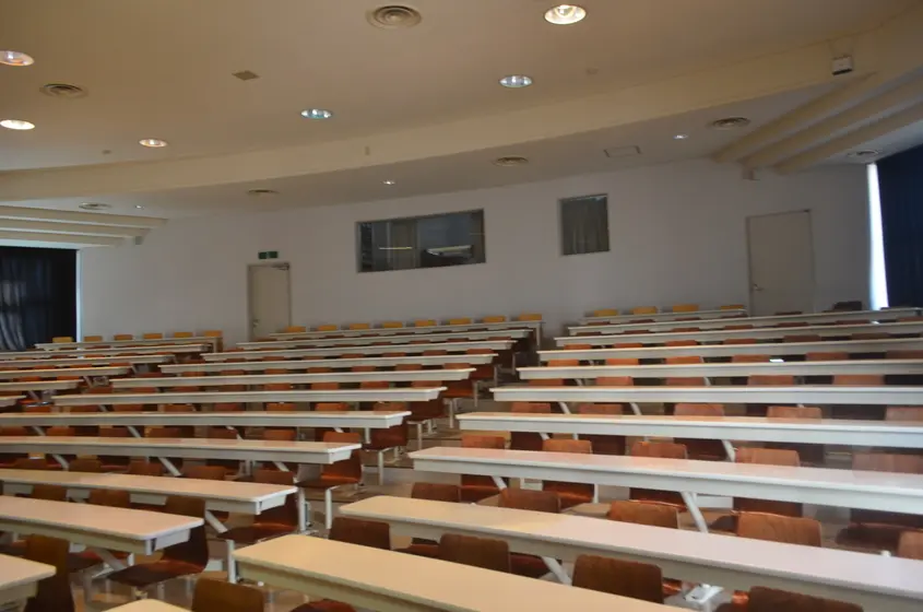 公立大学法人　富山県立大学-6