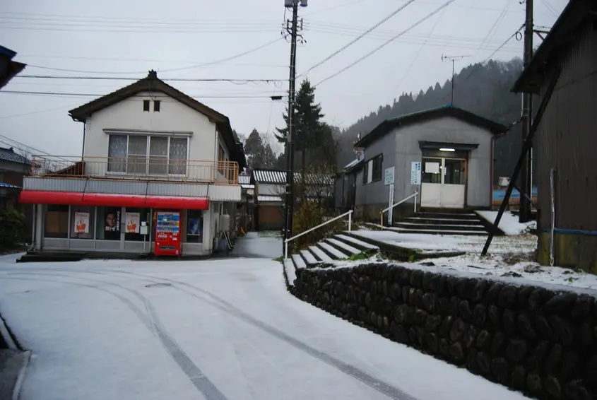 富山地方鉄道本線　内山駅-1